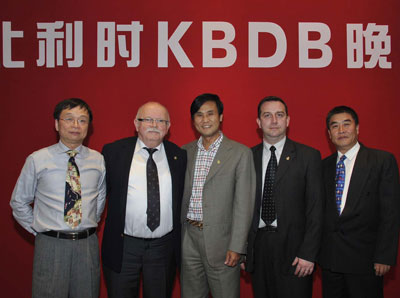 ���ʸ�������ϯ��Ϊ�й����ʹ���������