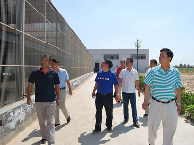 ���Լ������ҹ�����з������