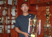 �º��� ƽ����Ѷ�λ�ھ�(ͼ)