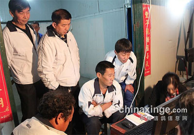 �����α�����100����ѵ�ż���(ͼ)