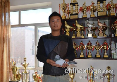 �ض����500����һ�˰���ǰ��(ͼ)