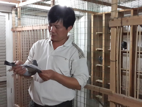 ר�����ֻ��������Ϻ��ֶ����ظ����Ǿ���4��(ͼ)