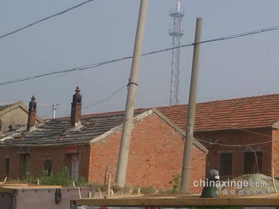 �ź����·ŷɱ�ս����ǧ����(ͼ)