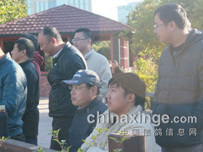 �����ٸ�԰�����ˡ��۷�Ծ�(ͼ)