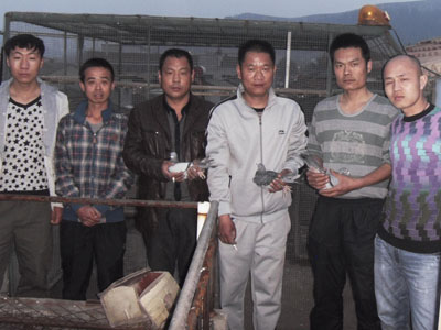 ս���죺�׶��м���;�ھ�(ͼ)