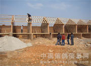 建设中的云南旺鸽竞翔中心(图)