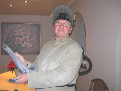 ����ǿ����һ����Ǯһ���и�