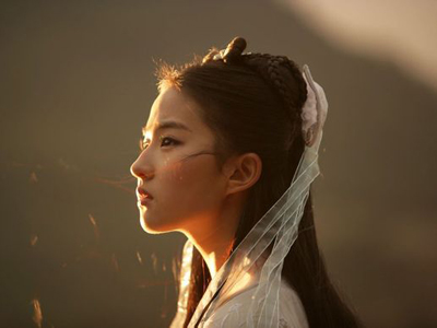 ���ӷ������� ��С��Ů����