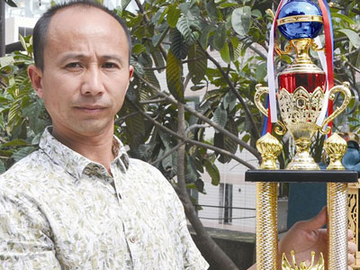 ����������˿���һ���Ÿ��Ź�(ͼ)