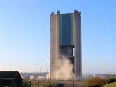 ��8��Ӣ����¥ ֻը��3���·��(ͼ)