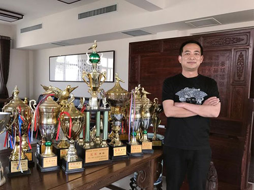 ����֣������ܹھ������ҵ֣��