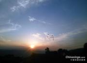 �����˲�֪ ������ʵ����������