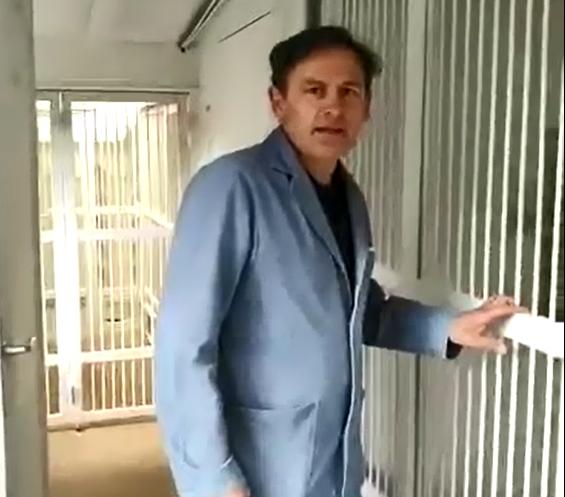 ȫ������ھ���˹���ڣ���·��������Ѫϵ