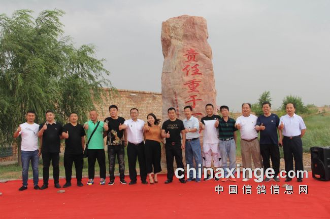 ���Ŀ����ߡ���������һ�С�Ŀ��ʯ��Ļ��ͼ��