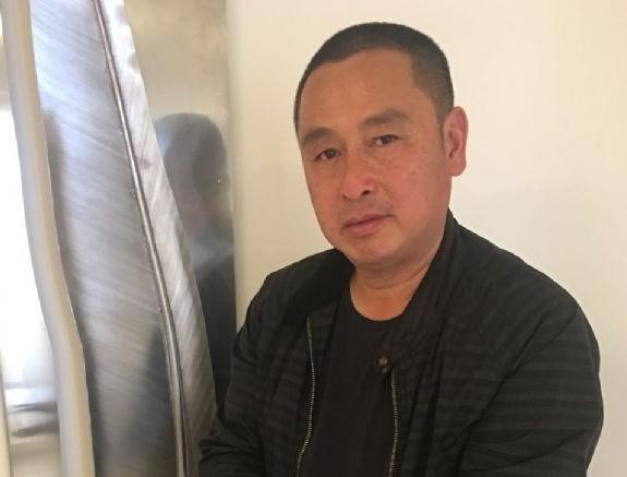 �Ϻ������ڰ��ޣ����׸뾫Ӣ���ܹھ� ��Ѻ��ͨ��