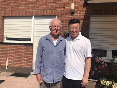 ���ºض���˹��Ļ�����֡�����ɭ����