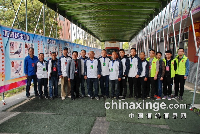 �����Ĺظ�����һ�ؼ�ʵ������˹ն��ھ�(ͼ)