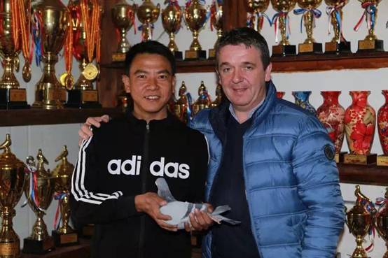 �����ŷ壺һ���٩ ��дһ�Ρ�ʥ��ʿ������