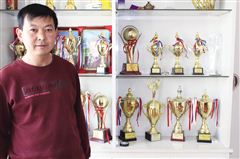 �����ֵܣ������Ÿ���ͷ�� ��������������