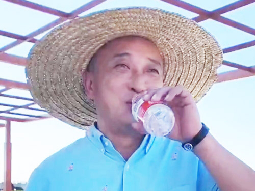 �����ٸ��ܹھ���ñ��߽�Ÿ������ʲô���Ǻø��ӣ�