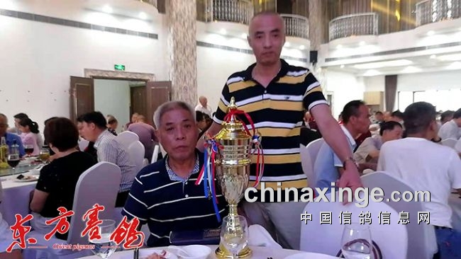 �Ϻ�������ս�����䡪�����Ϻ����Ӹ������ֿ�ǰ��