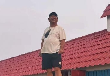 “老顽童”放弃当老板 来干职业赛鸽教练