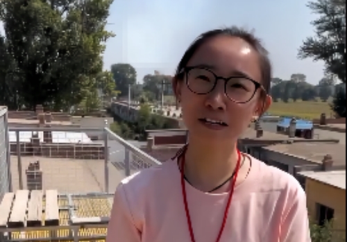 90��Ů�������׿�һ������ ����������ôӮ