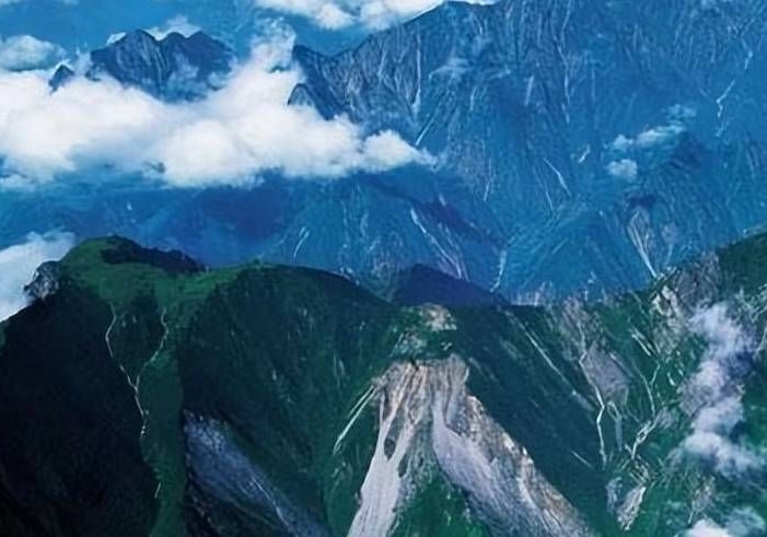 ������ѷɵ�����