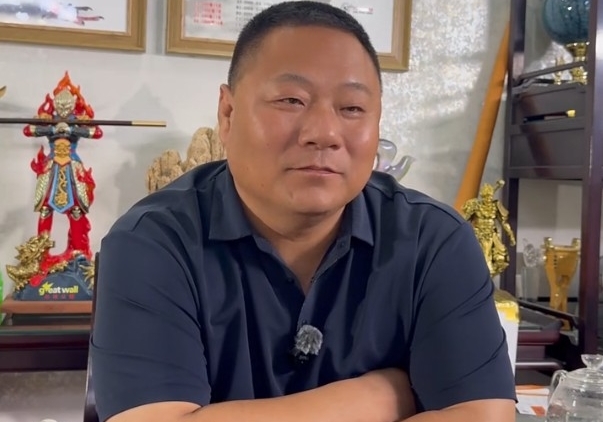 黄金家族互配有多猛？飞出大赛场鸽王冠军