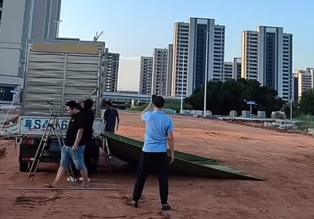 ���������ۺϹھ� ���ϳϵ����ع鳲����