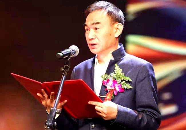 �人�𵺸�ҵ���� �߶�����ժ����